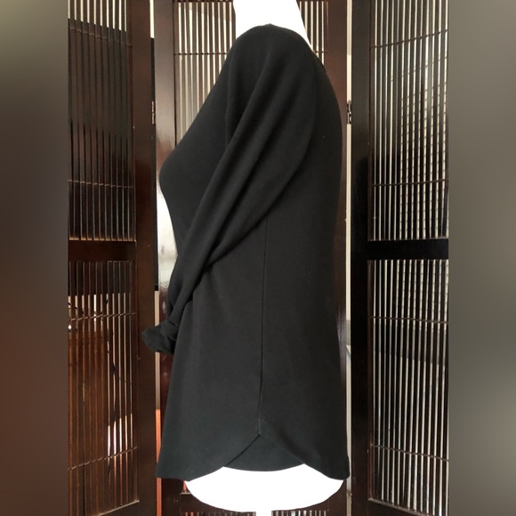 Cynthia Rowley Perfect Black Long Sleeve Top size small - Picture 4 of 8